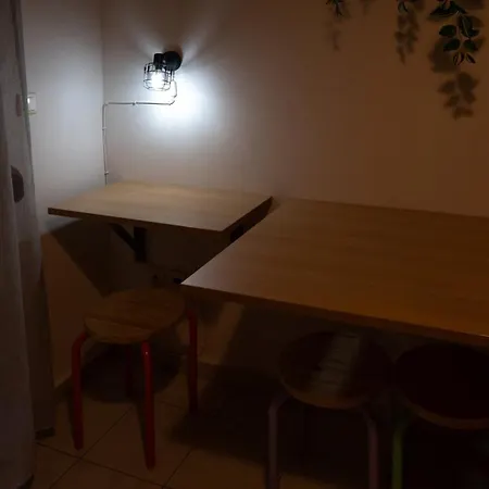 Kosmos Sercvice Beautiful 2 With Additional Cost Parking Appartement Thessalonique