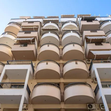 Kosmos Sercvice Beautiful 2 With Additional Cost Parking Thessalonique