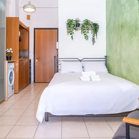 Kosmos Sercvice Beautiful 2 With Additional Cost Parking Apartment *